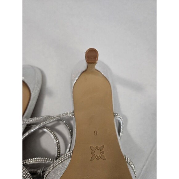 BCBGeneration Annese Silver And Rhinestone Heels Ankle Straps Size 8 Swiftie